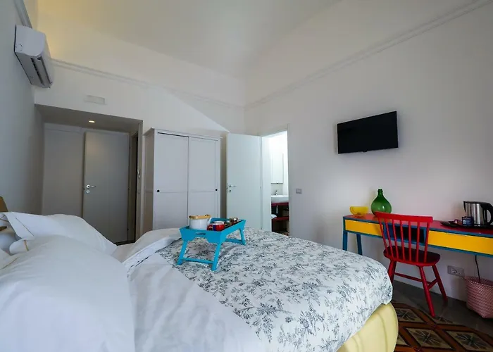 斯西拉密斯住宿加早餐旅馆 4* 卡塔尼亚